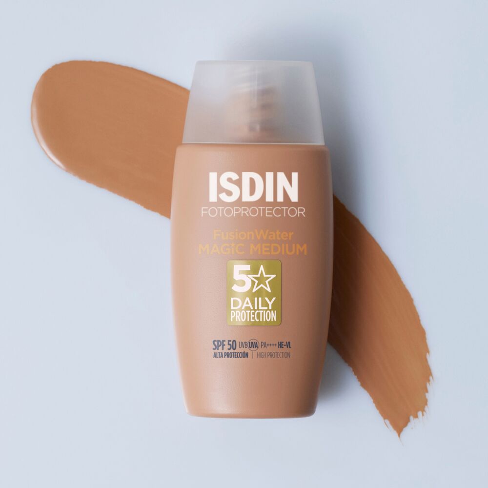 Fotoprotector Fusion Water Magic Color Medium SPF 50 50ml ISDIN®