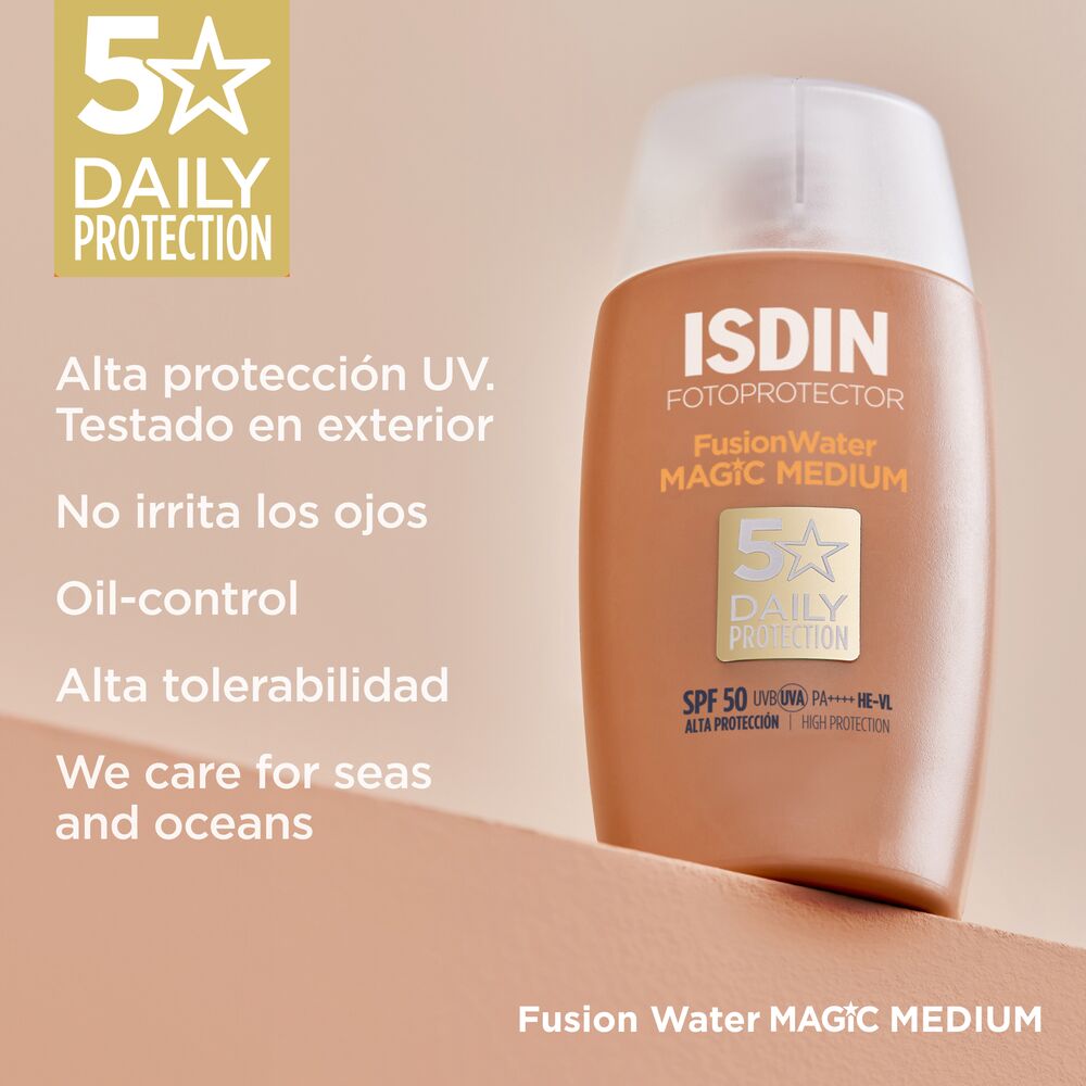 Fotoprotector Fusion Water Magic Color Medium SPF 50 50ml ISDIN®