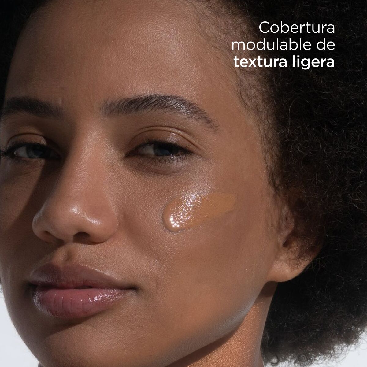 Coverage Base de Maquillaje Tono 5.0 Bronze SPF 50+ x 30g ISDIN