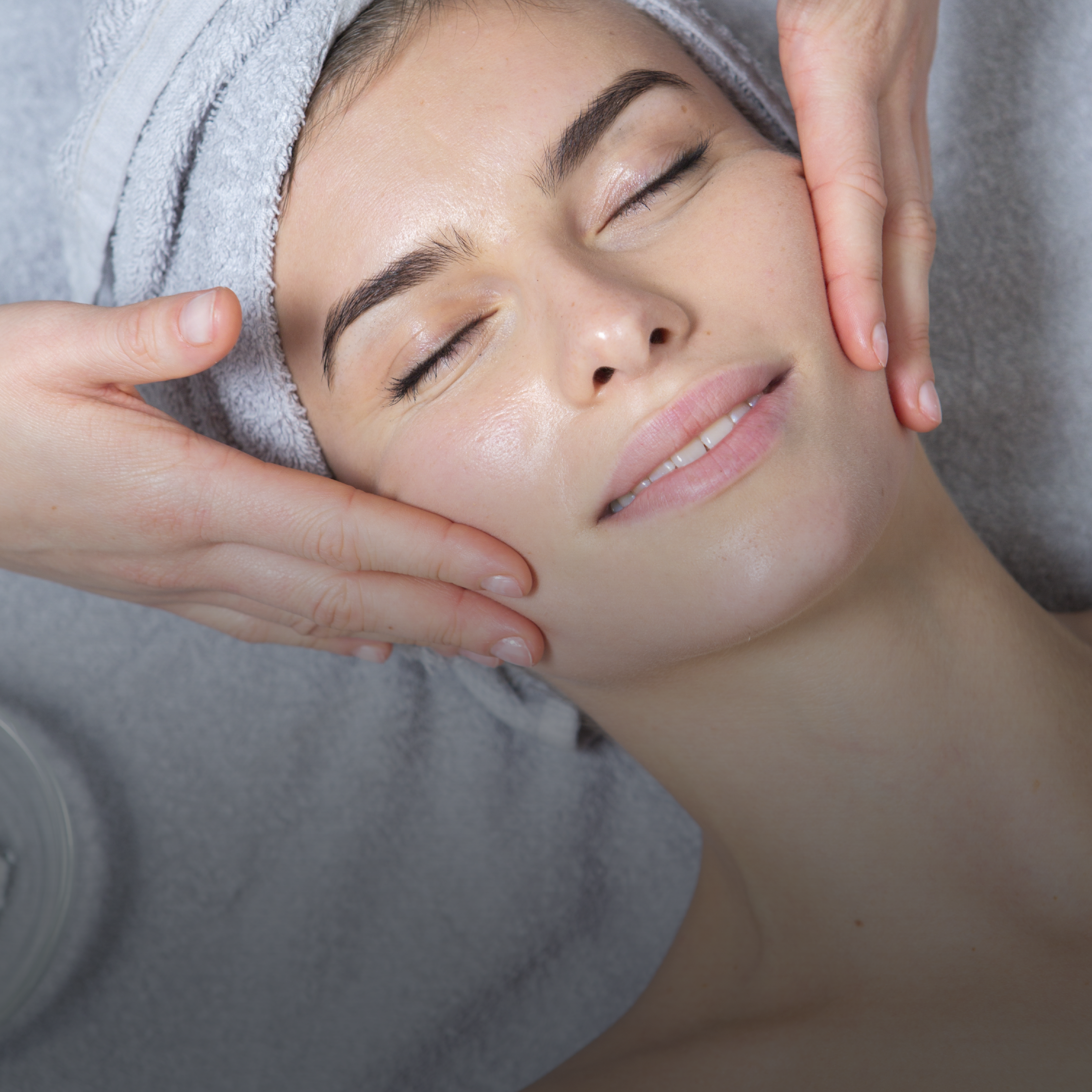 Limpieza Facial Antienvejecimiento